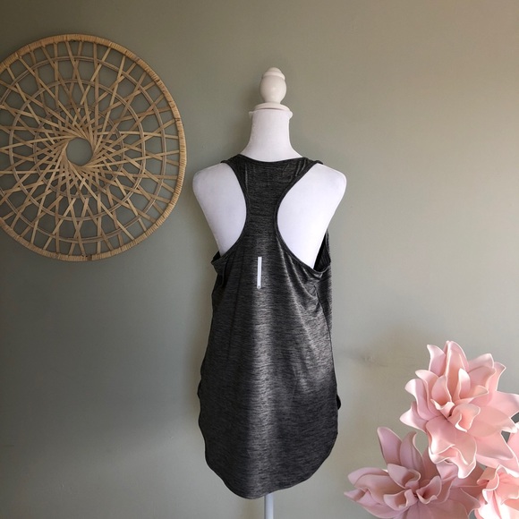 REEBOK gray thank top woman size L - Picture 4 of 6